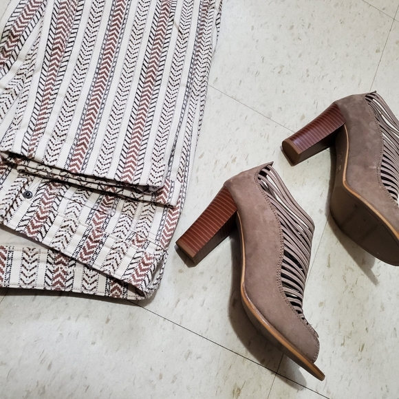 # 011 MIA Suede Booties NWOT - Picture 8 of 8